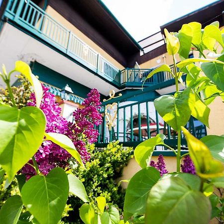 Landgasthof Zur Goldenen Traube Podersdorf am See Zewnętrze zdjęcie